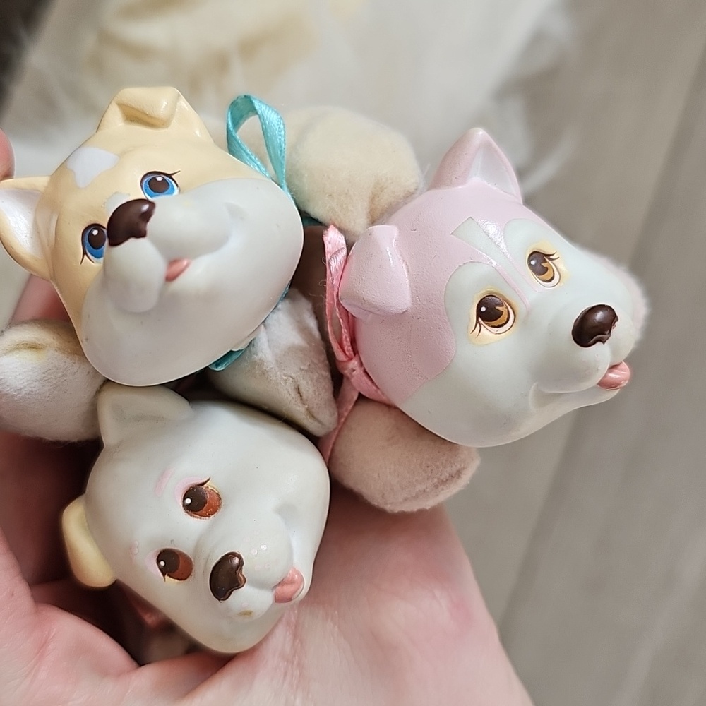 Vintage 90s Puppy Surprise Mom & 3 Babies *Different Breeds - Picture 4 of 11